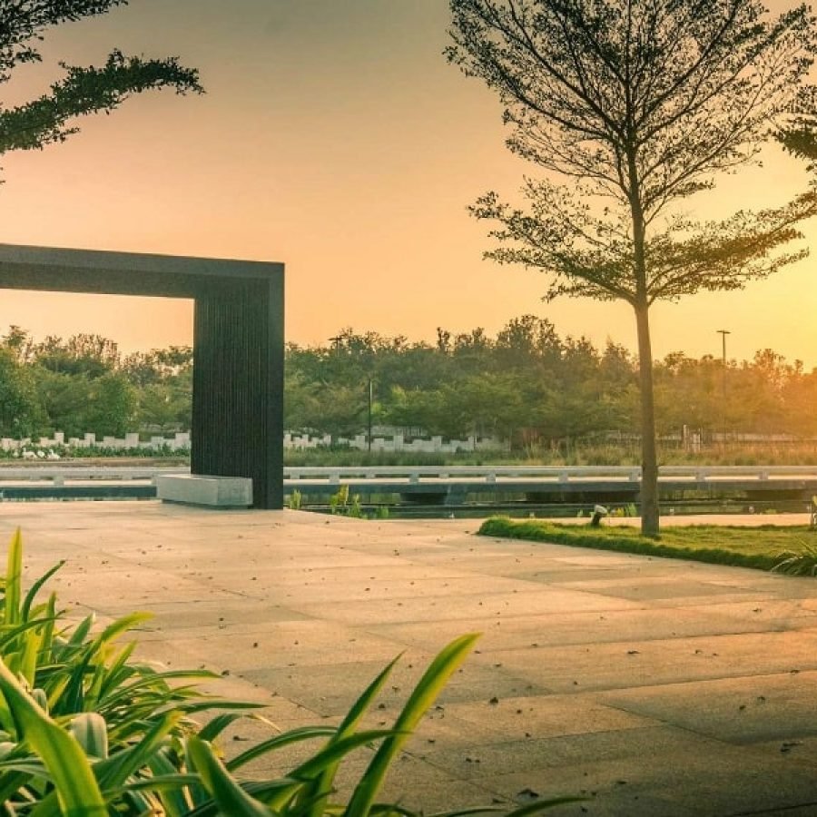 Sunrise at Embassy Springs